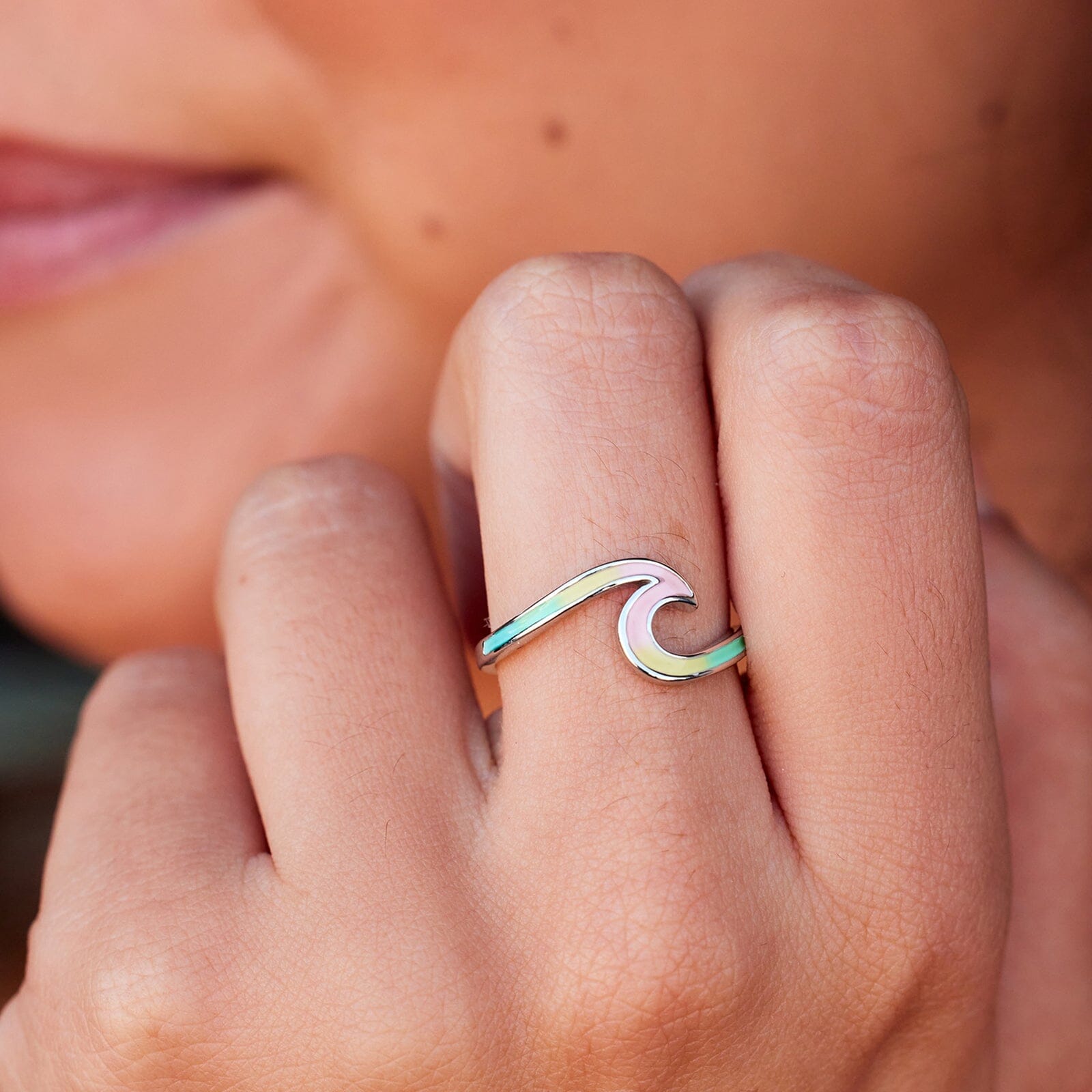 Tie-Dye Wave Ring - Image 2