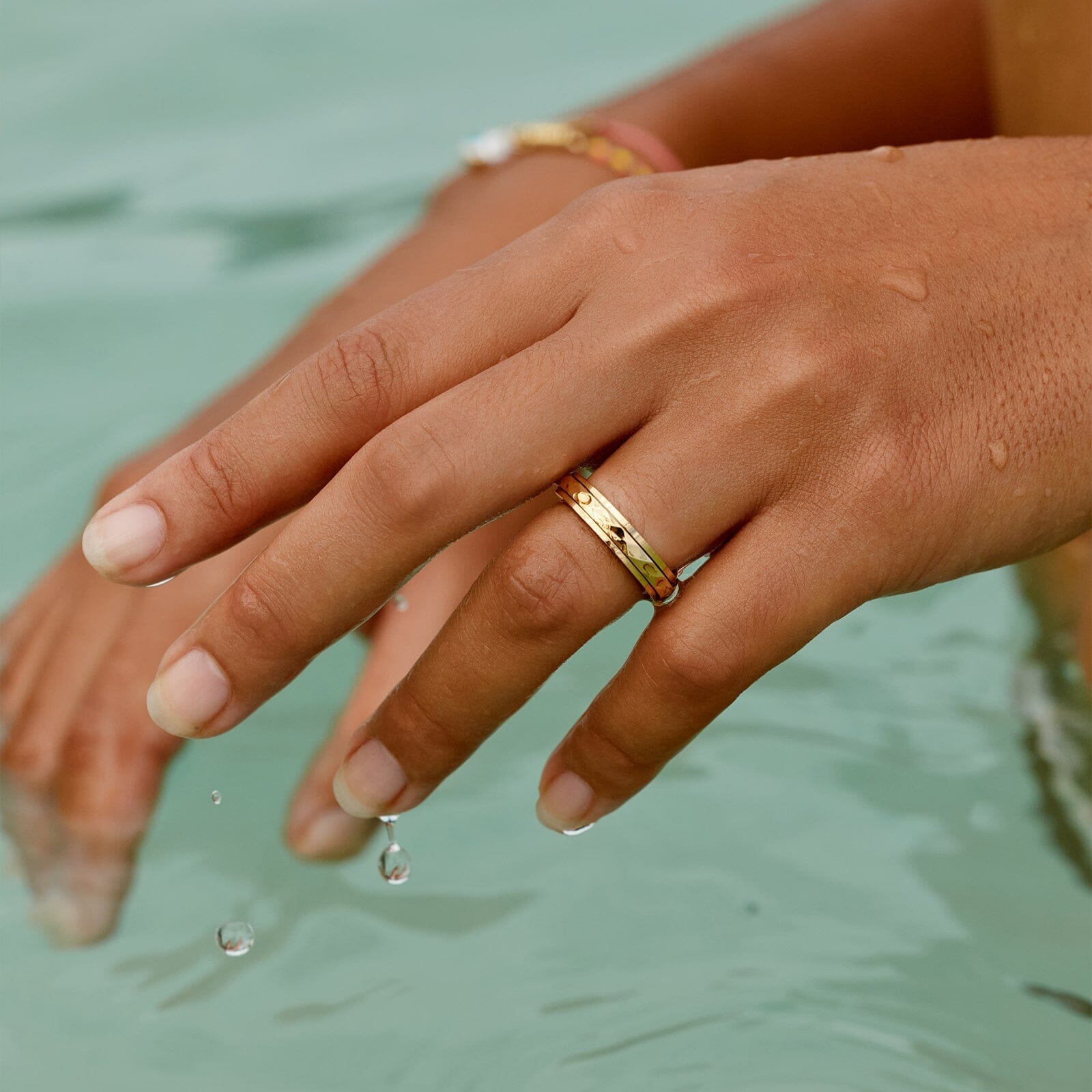 Diamond Cut Fidget Ring - Image 5
