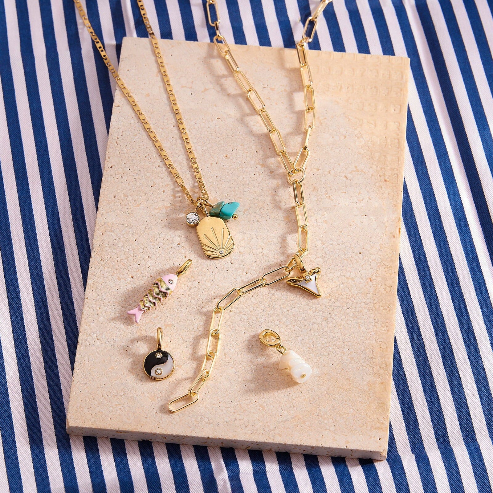 Harper Yin Yang Charm - Image 5